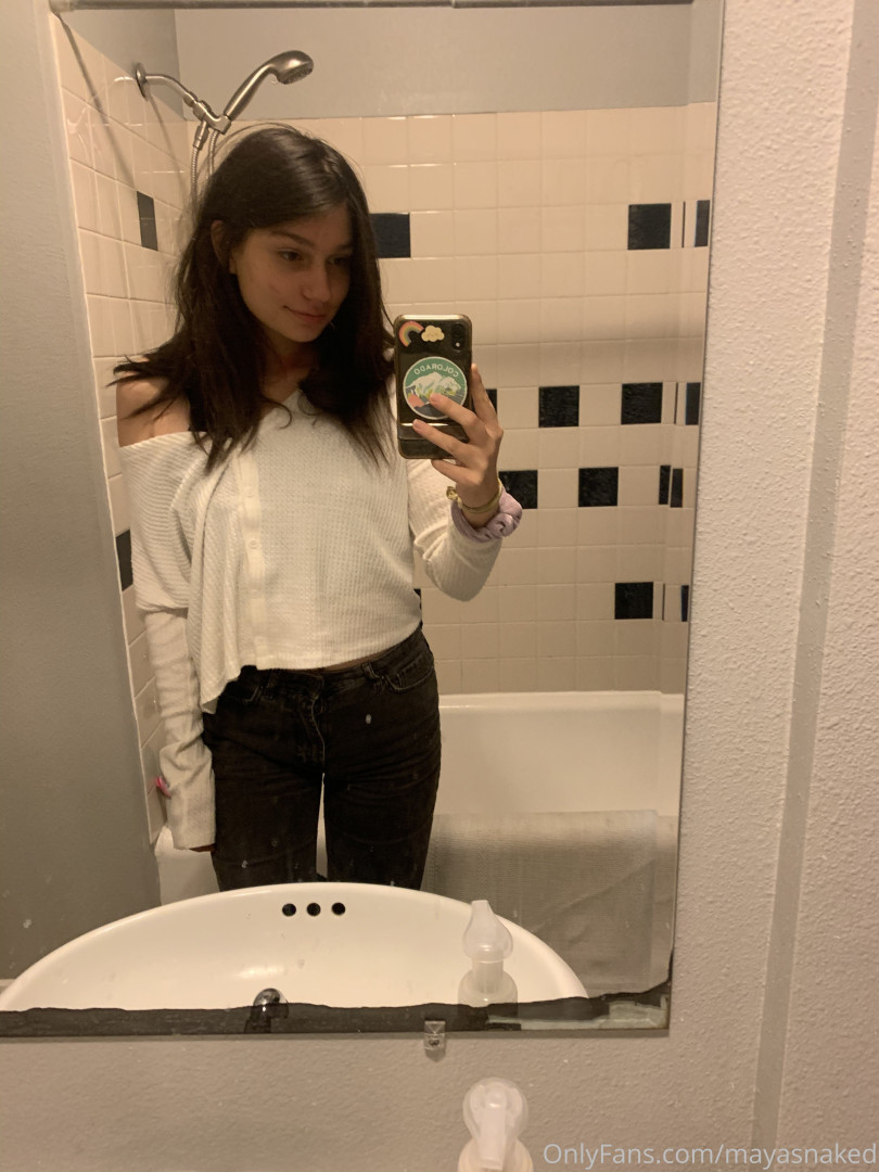 Photo by mayasnaked published on August 23,2023 06:36:24 - BestThots