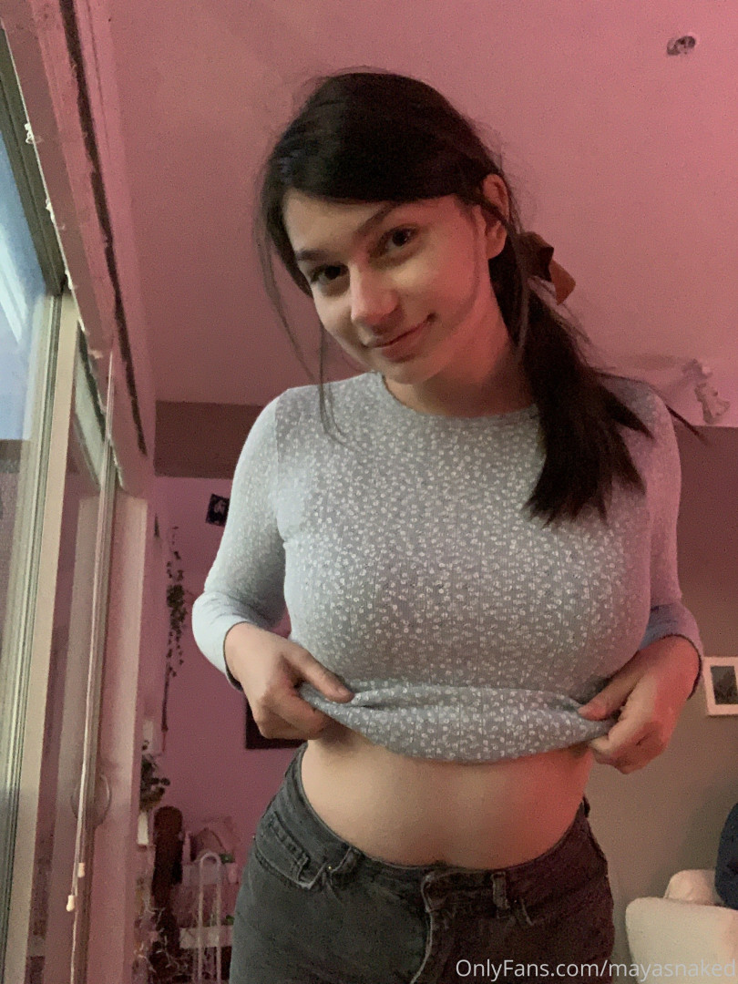 Photo by mayasnaked published on August 23,2023 06:42:44 - BestThots