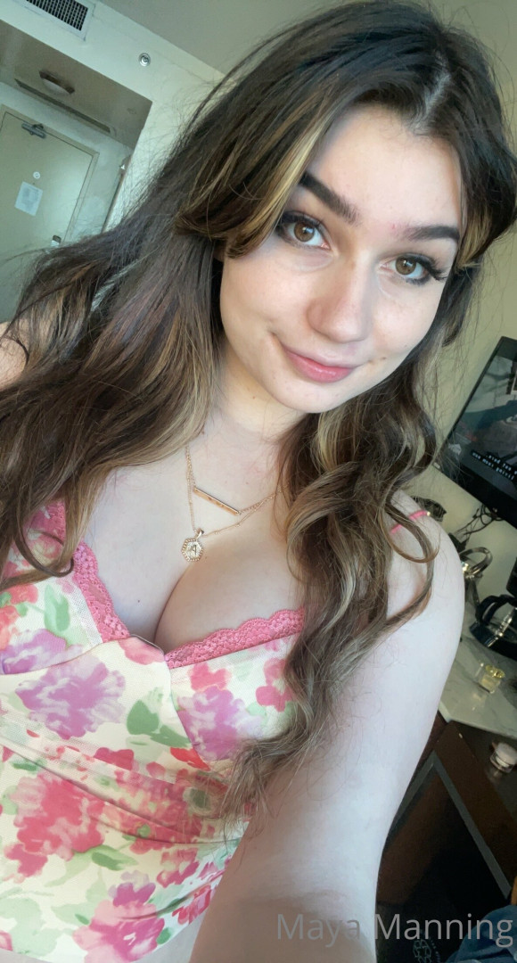 Photo by mayasnaked published on August 23,2023 07:05:23 - BestThots