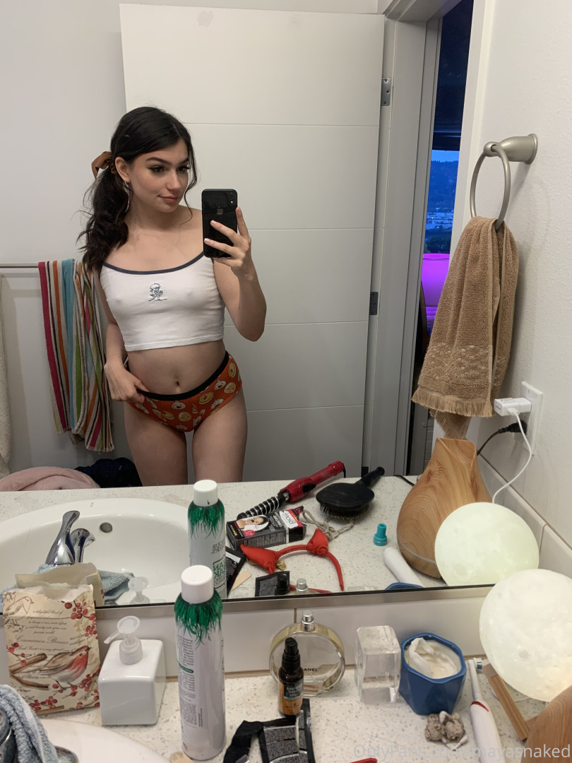 Photo by mayasnaked published on August 23,2023 07:17:01 - BestThots