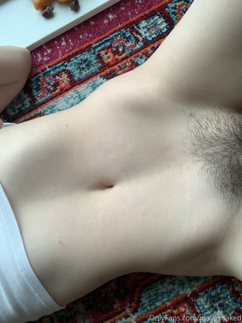 Photo by mayasnaked published on August 23,2023 07:25:50 - BestThots