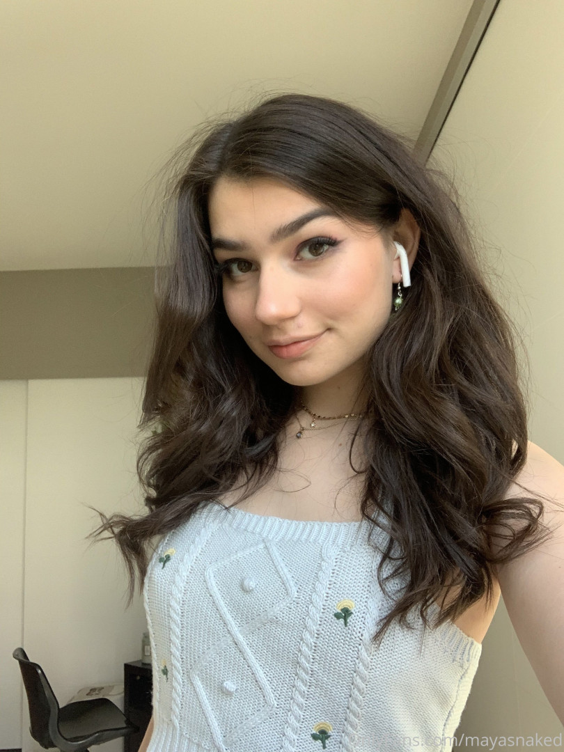 Photo by mayasnaked published on August 23,2023 08:02:31 - BestThots