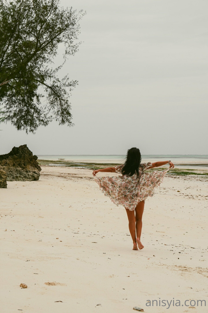 Photo by anisyia published on November 21,2023 13:04:01 - BestThots
