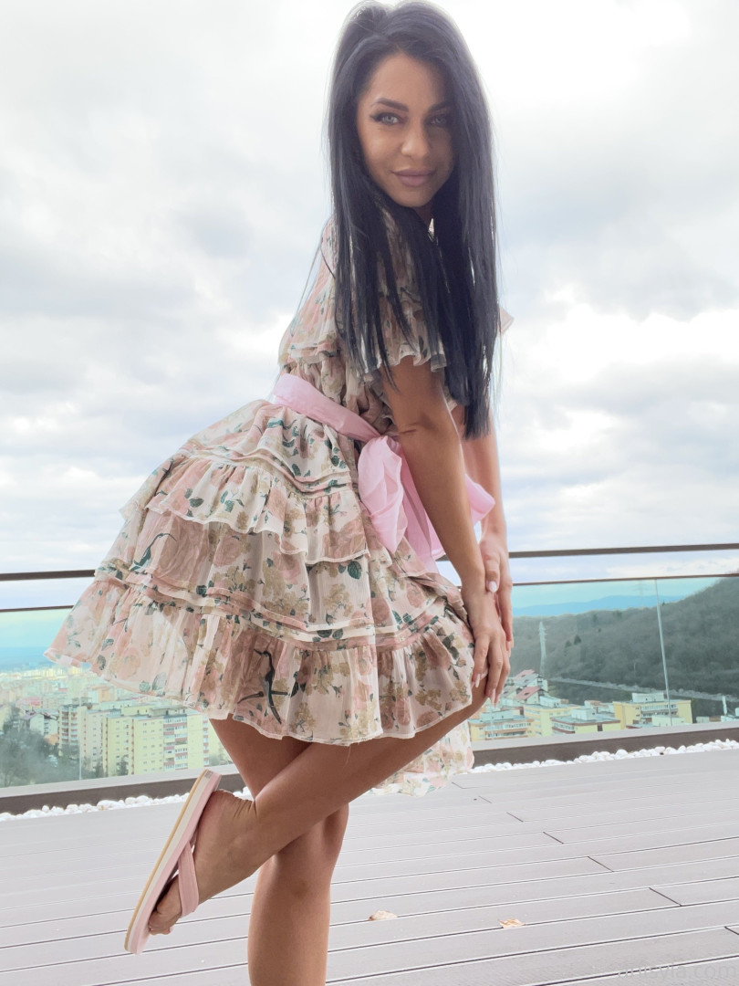 Photo by anisyia published on November 21,2023 13:26:02 - BestThots