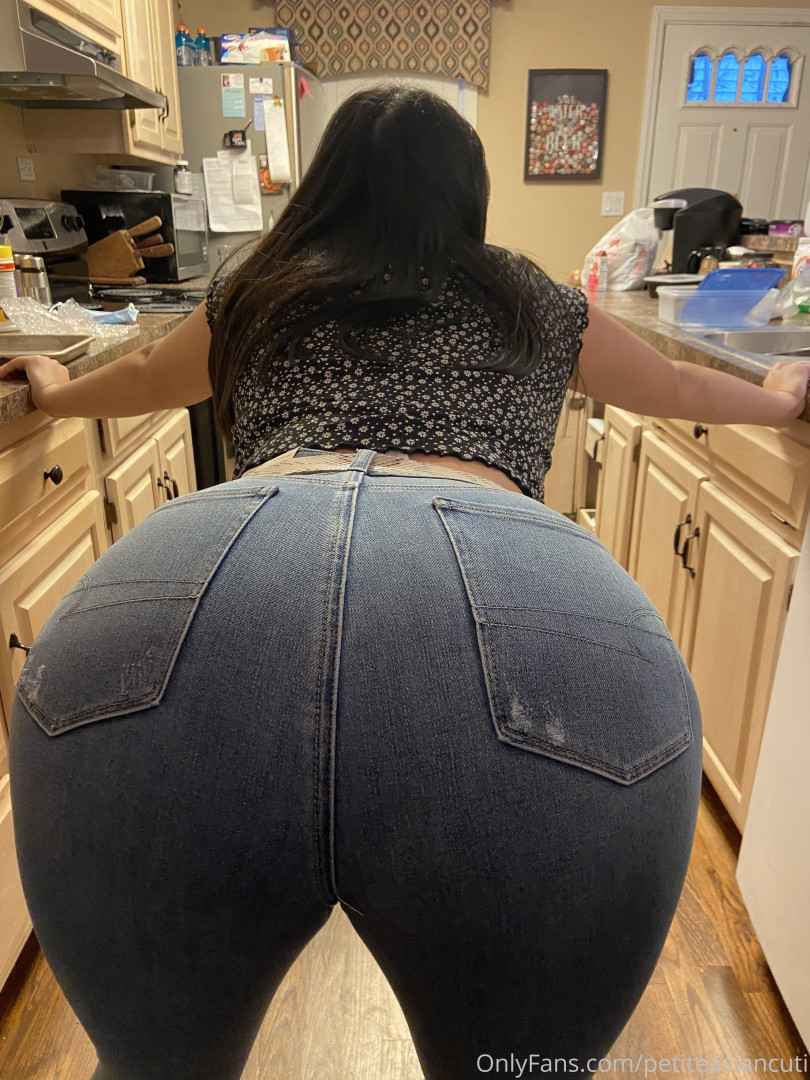 Photo by akaricreams published on November 20,2023 04:29:06 - BestThots