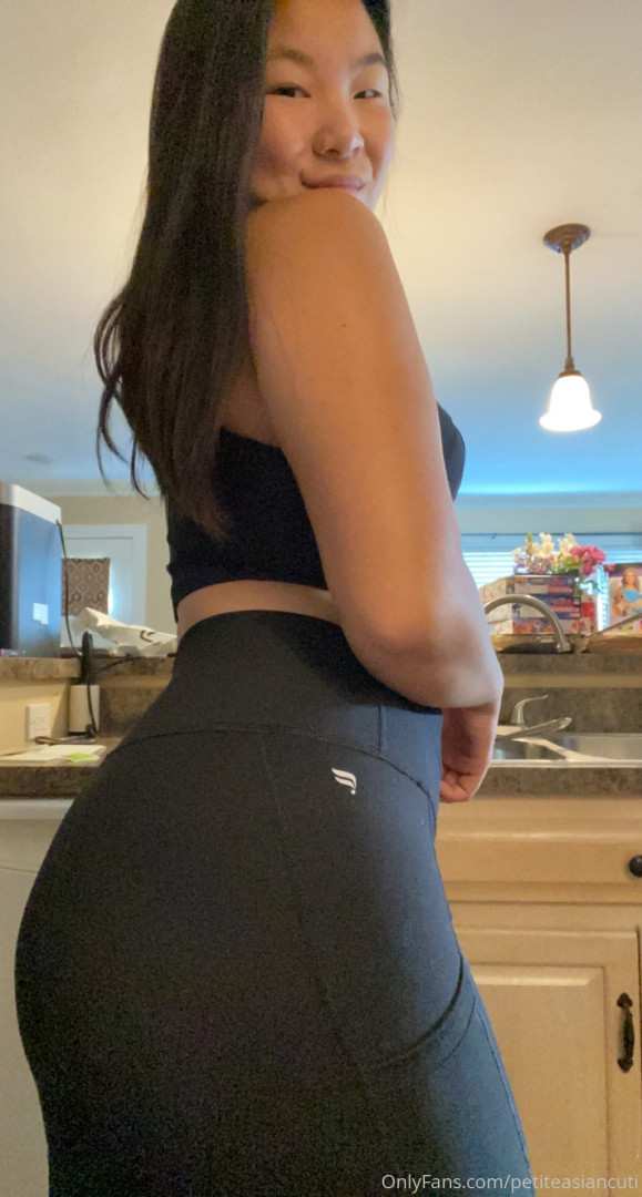 Photo by akaricreams published on November 20,2023 04:29:14 - BestThots