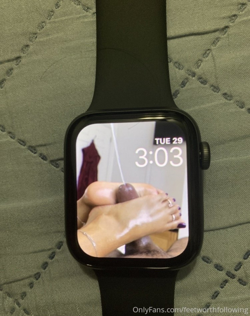 Photo by feetworthfollowing published on June 28,2023 05:05:28 - BestThots