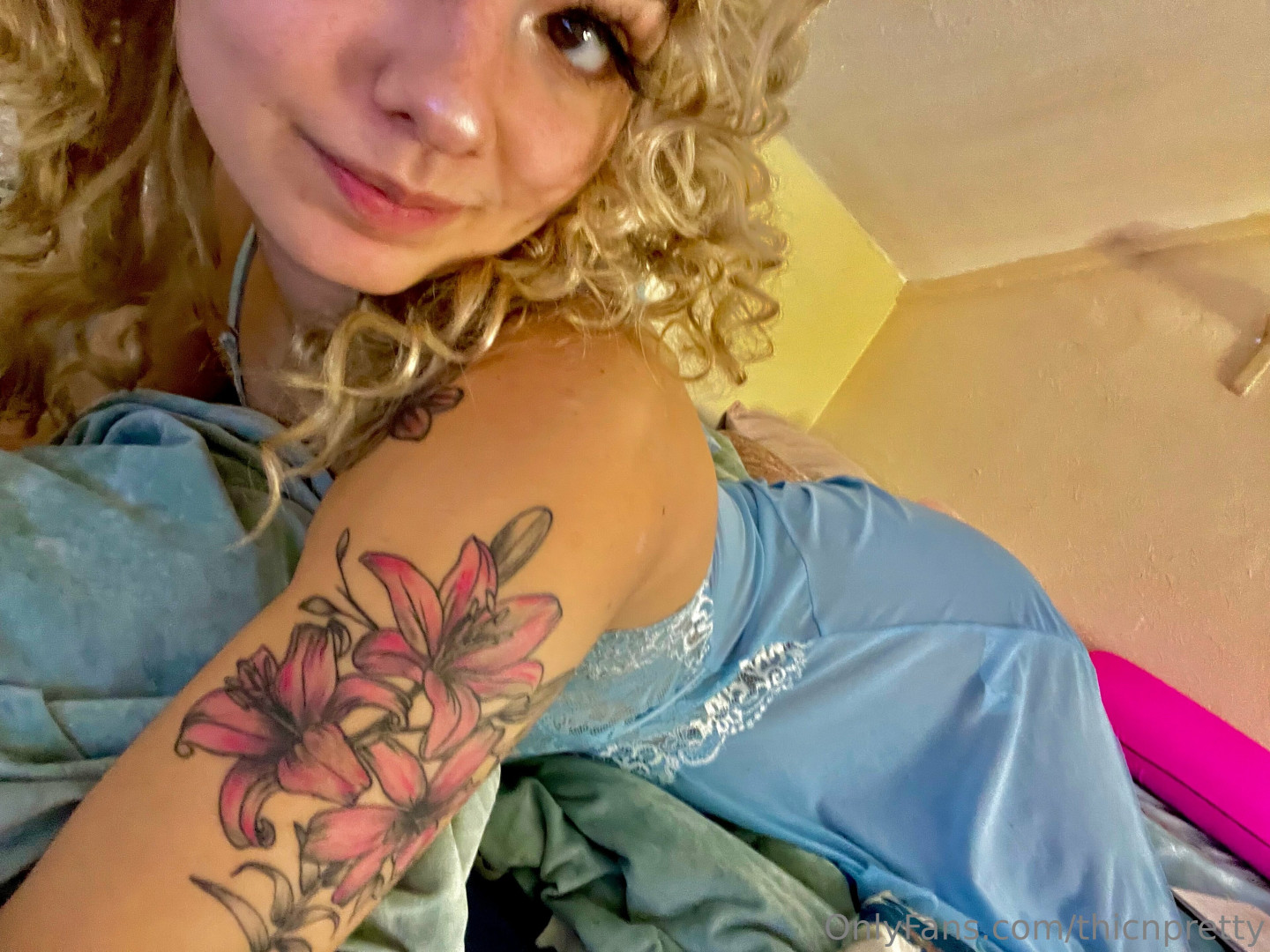 Photo by thicnpretty published on May 16,2023 18:39:28 - BestThots