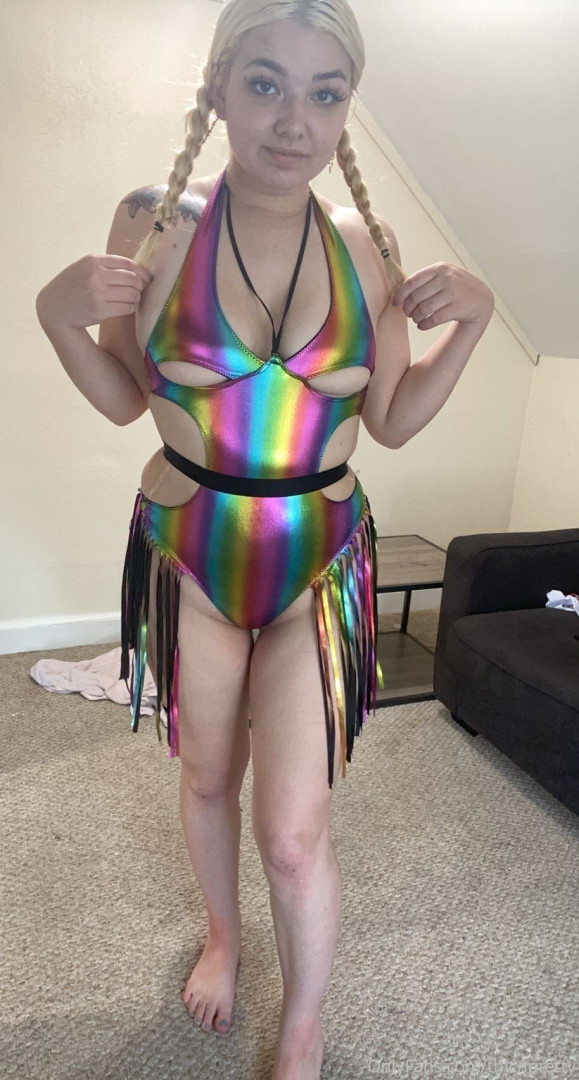 Photo by thicnpretty published on May 16,2023 18:50:41 - BestThots