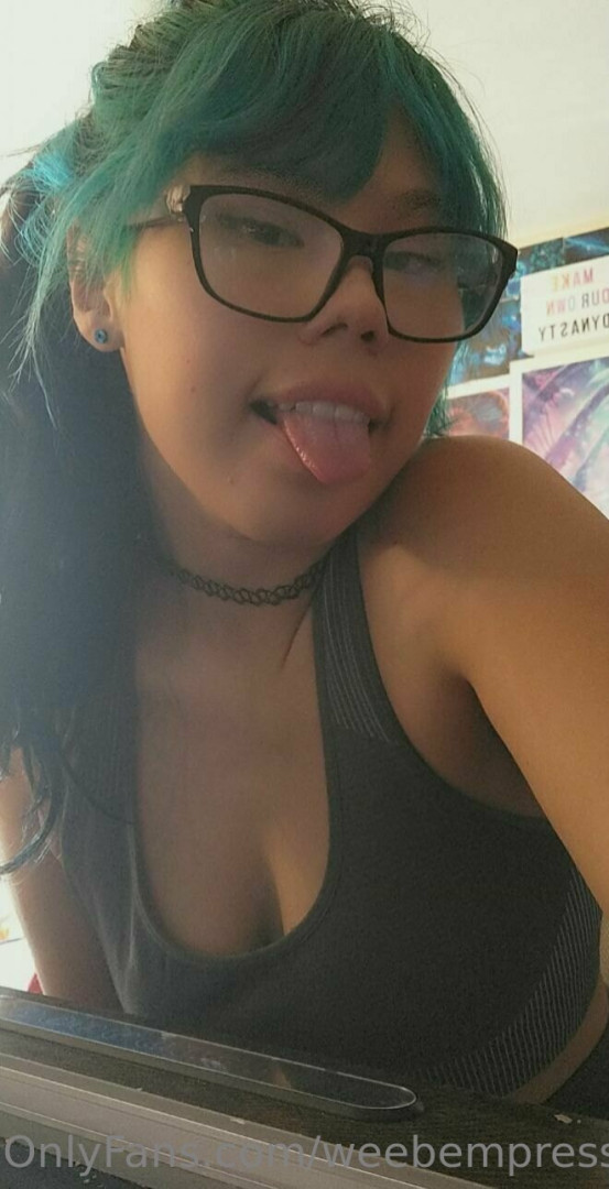 Photo by weebempresskittenlee published on June 4,2023 00:04:30 - BestThots