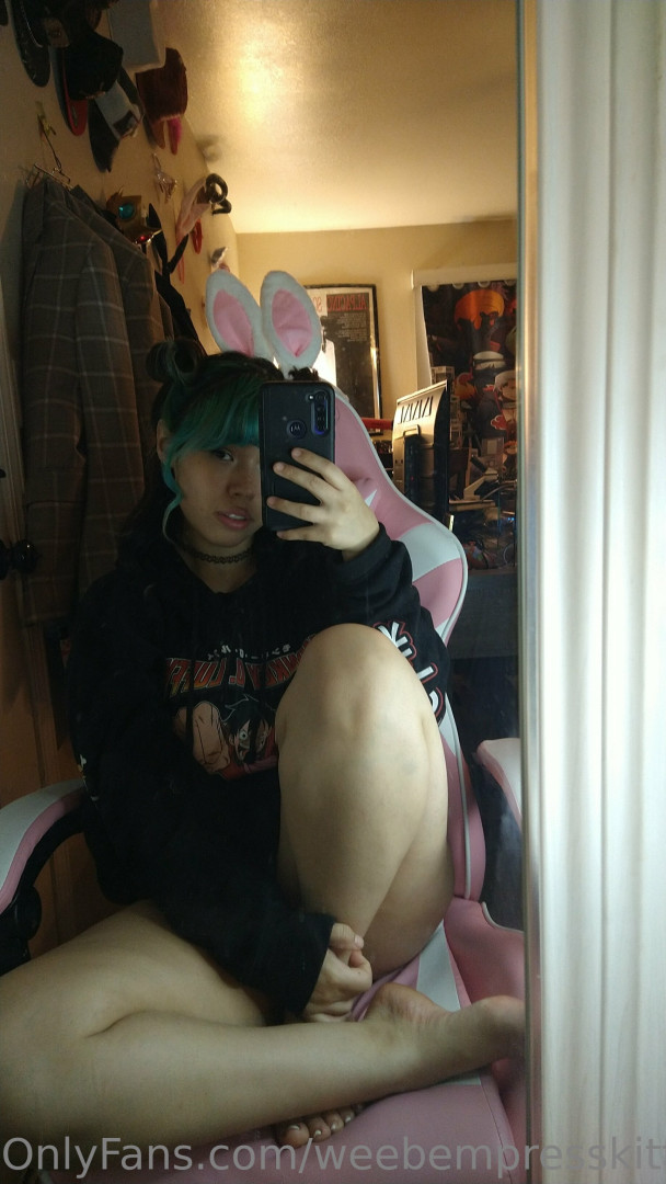Photo by weebempresskittenlee published on June 4,2023 00:06:36 - BestThots