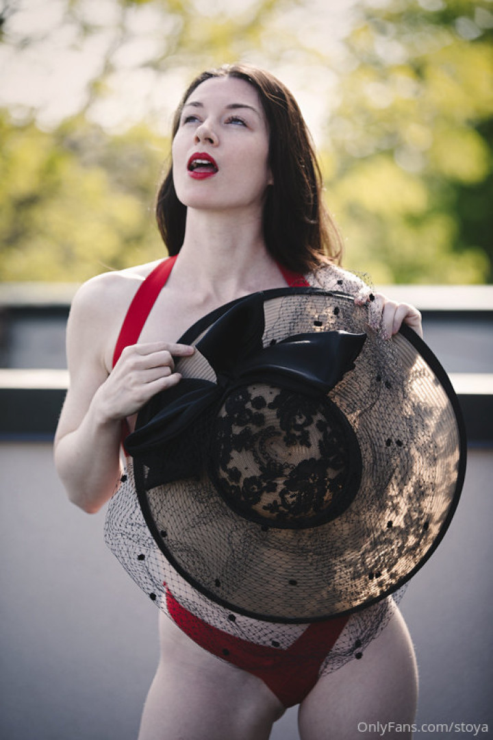 Photo by stoya published on October 16,2023 03:07:46 - BestThots