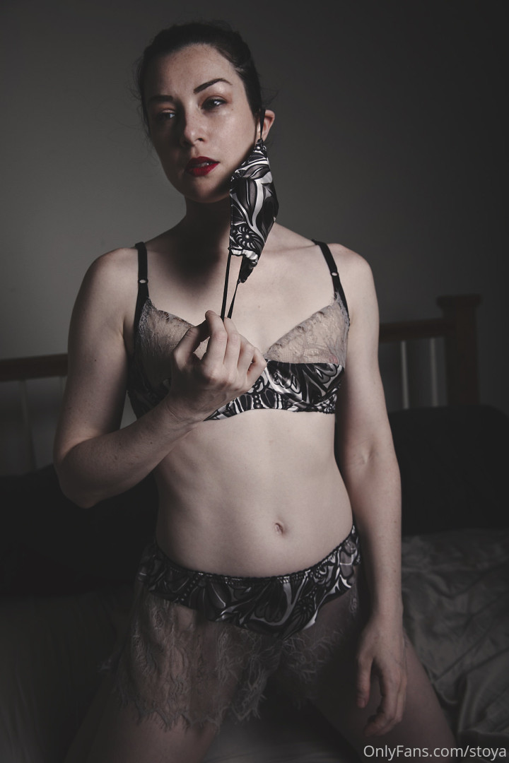 Photo by stoya published on October 16,2023 03:24:33 - BestThots