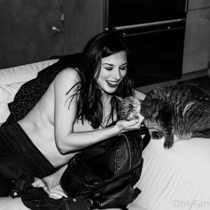 stoya #6831239