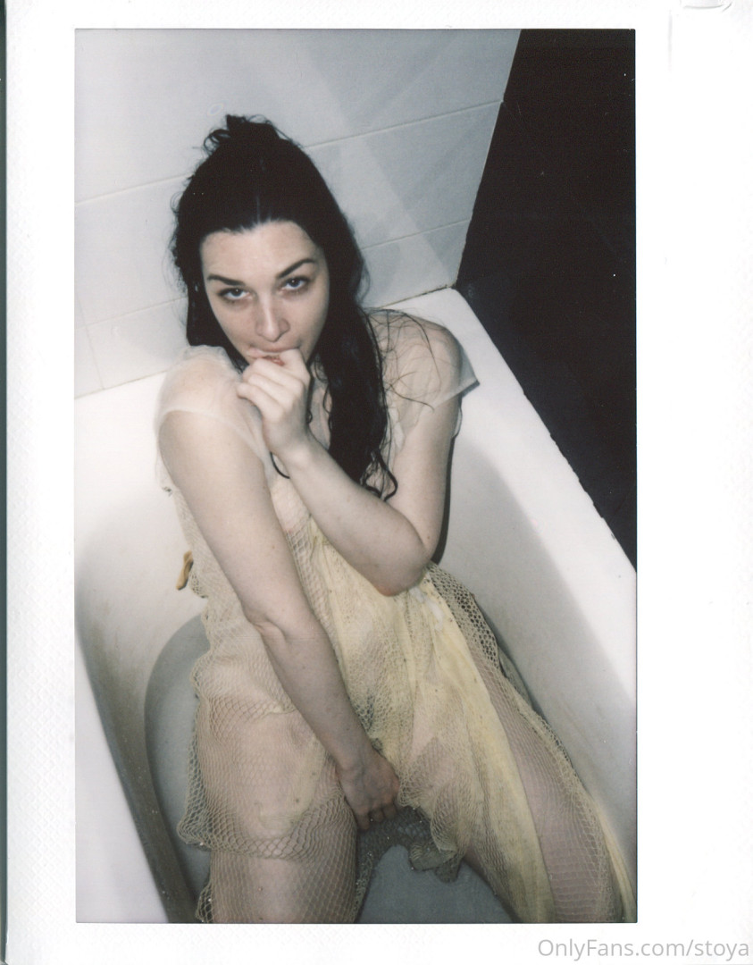 Photo by stoya published on October 16,2023 03:30:26 - BestThots