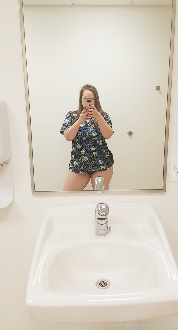 Photo by danileighxoxo published on October 16,2023 12:04:32 - BestThots