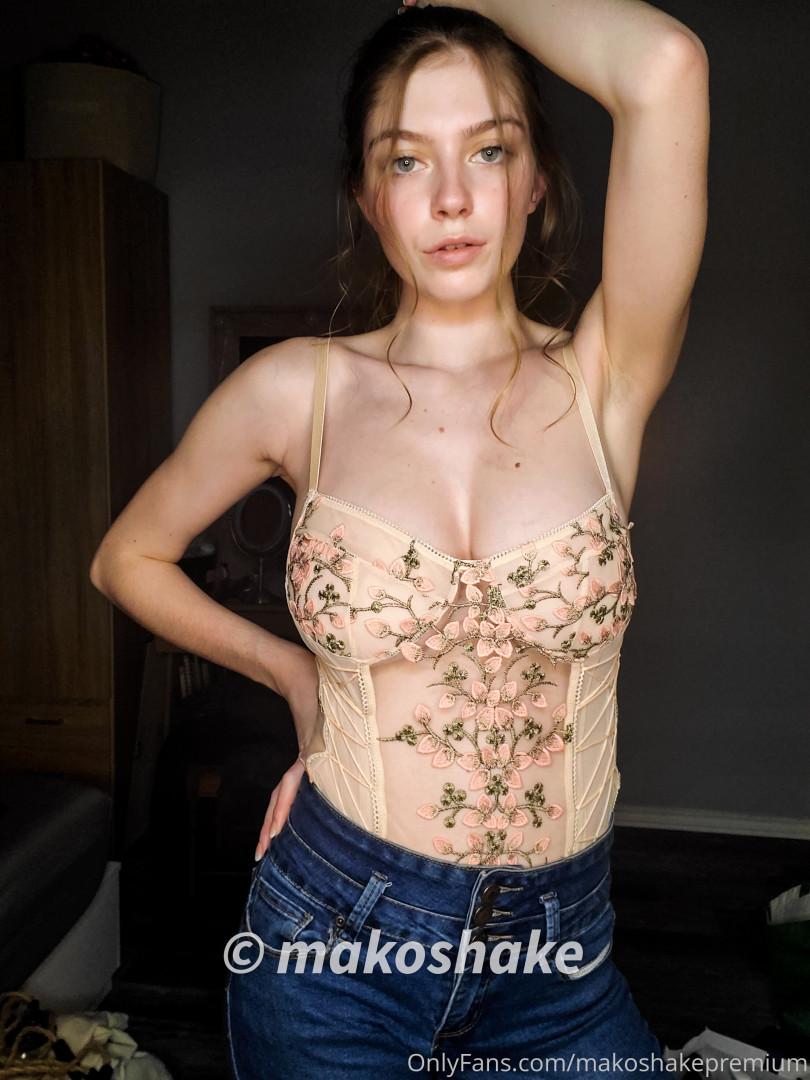 Photo by carmen-rae published on June 7,2023 14:31:04 - BestThots