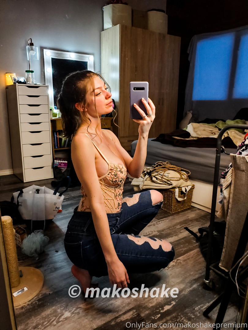 Photo by carmen-rae published on June 7,2023 14:32:40 - BestThots