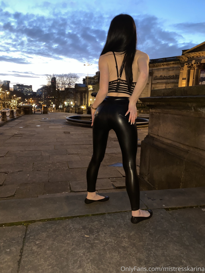 Photo by mistresskarina published on October 14,2023 21:04:46 - BestThots