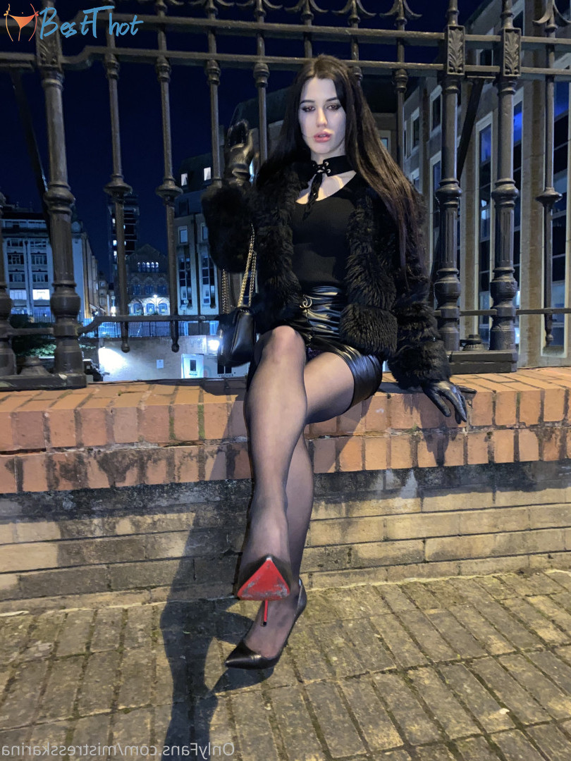 Photo by mistresskarina published on December 25,2024 07:12:35 - BestThots