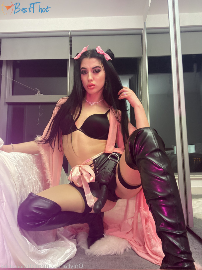 Photo by mistresskarina published on December 25,2024 08:11:17 - BestThots