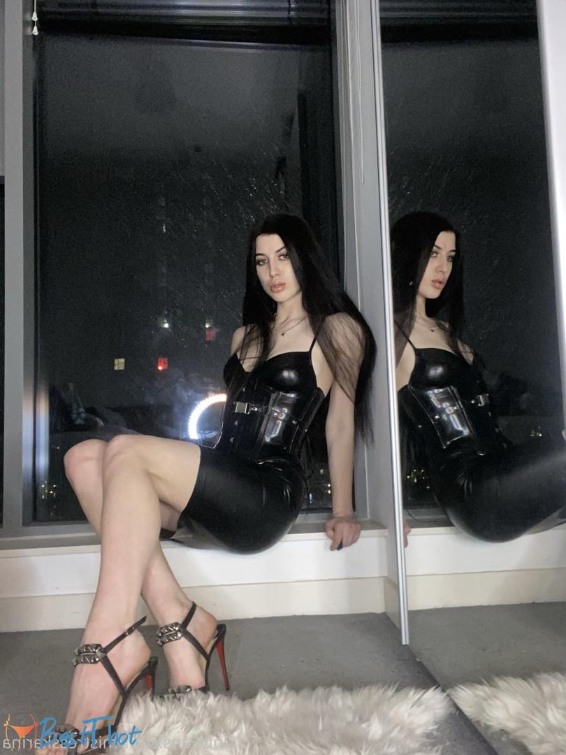 Photo by mistresskarina published on December 25,2024 09:10:50 - BestThots