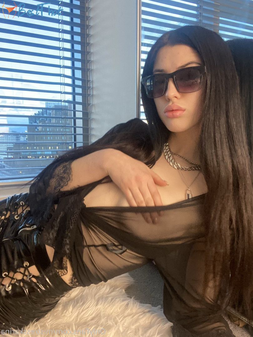 Photo by mistresskarina published on December 25,2024 09:12:12 - BestThots