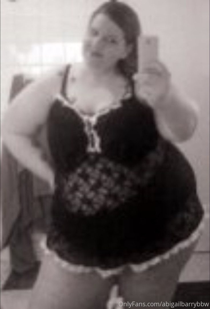 Photo by abigailbarrybbw published on November 20,2023 09:52:04 - BestThots