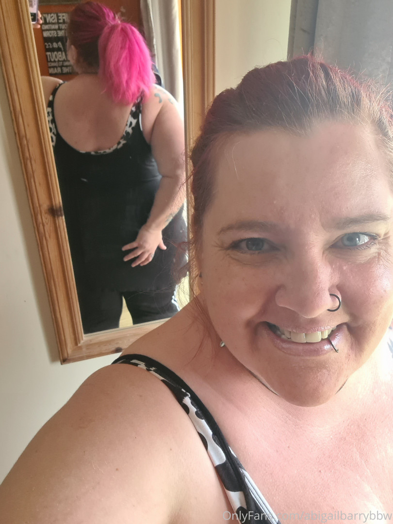 Photo by abigailbarrybbw published on November 20,2023 09:52:12 - BestThots