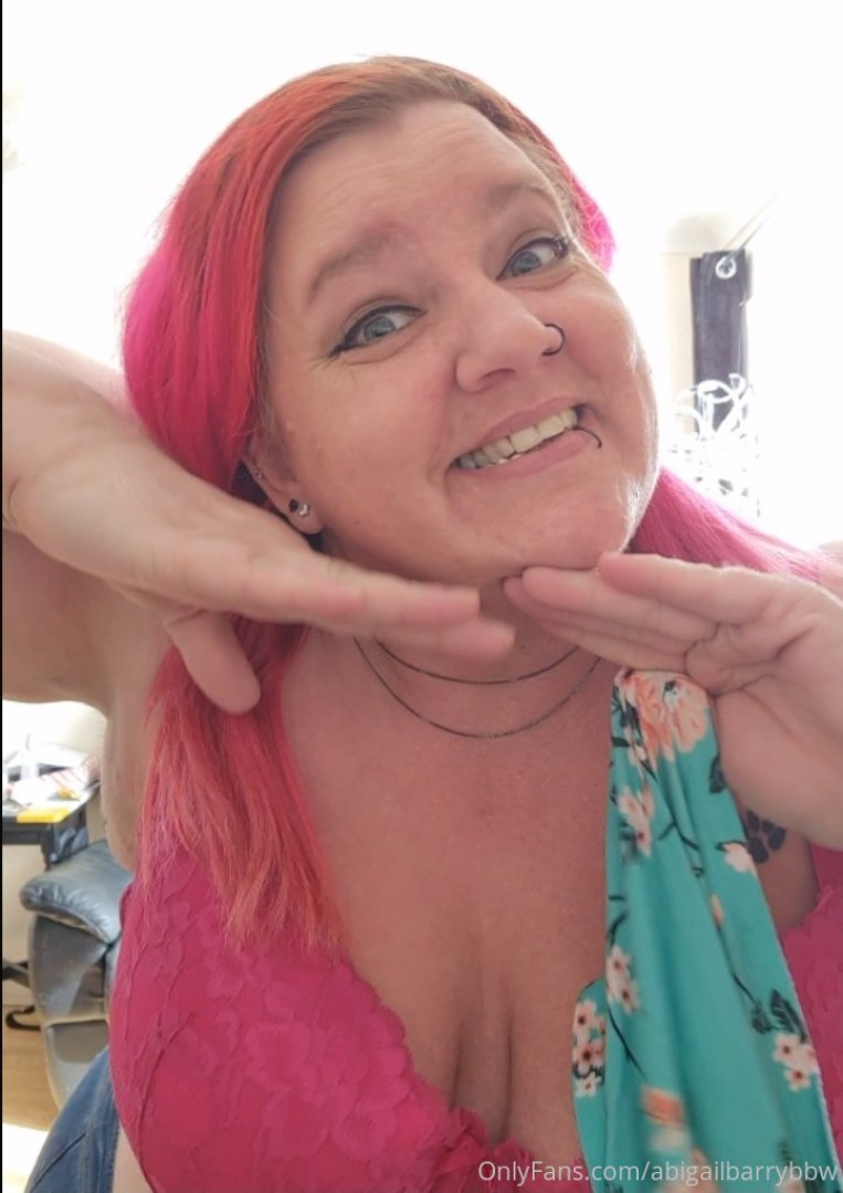 Photo by abigailbarrybbw published on November 20,2023 09:52:37 - BestThots