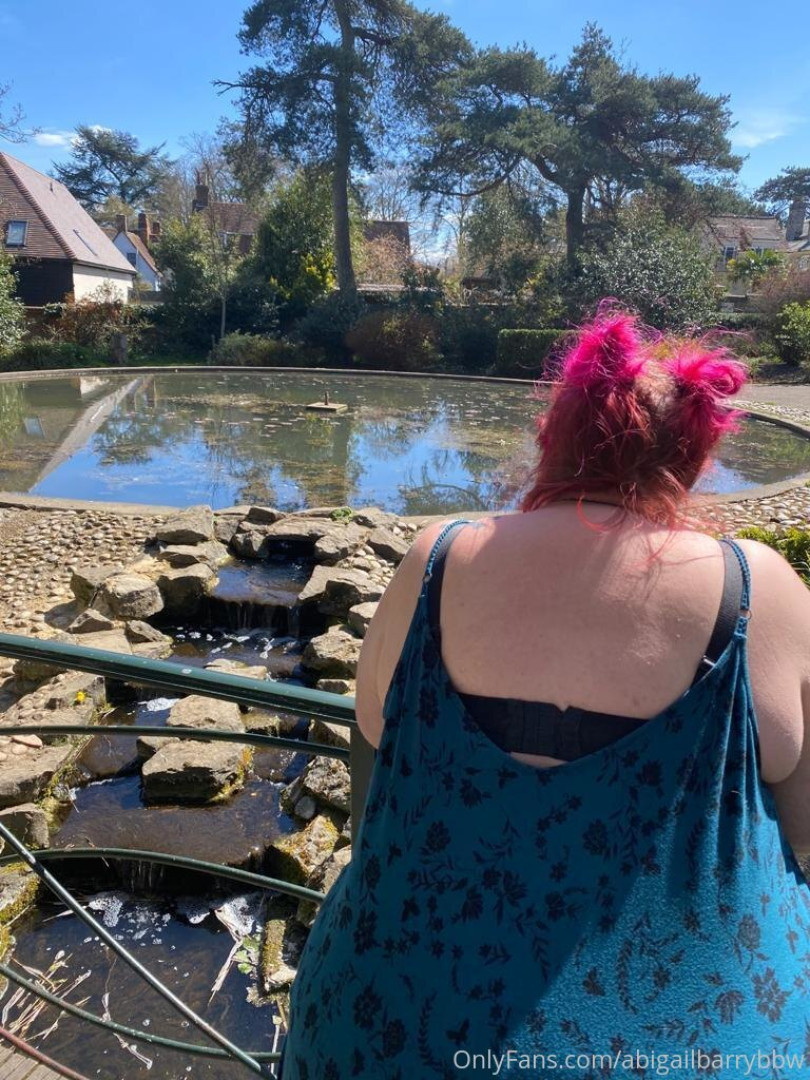 Photo by abigailbarrybbw published on November 20,2023 09:52:52 - BestThots