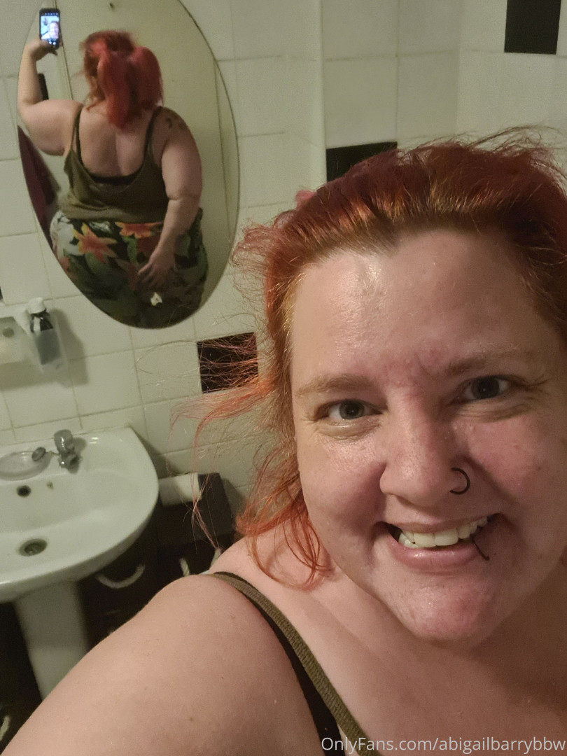 Photo by abigailbarrybbw published on November 20,2023 09:52:53 - BestThots