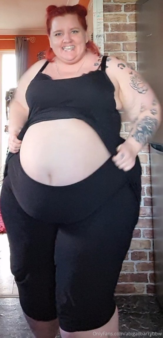 Photo by abigailbarrybbw published on November 20,2023 09:53:07 - BestThots