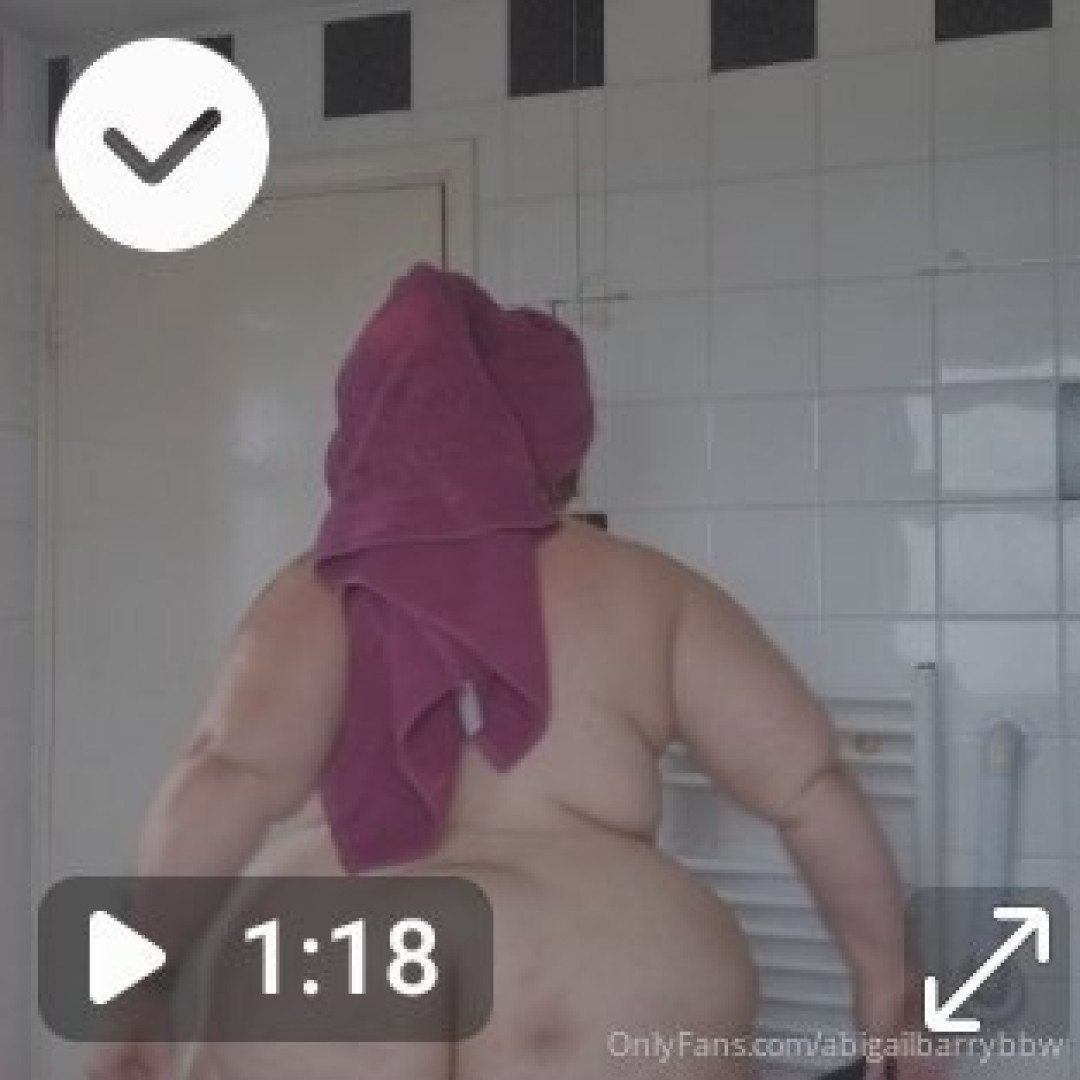 Photo by abigailbarrybbw published on November 20,2023 09:53:32 - BestThots