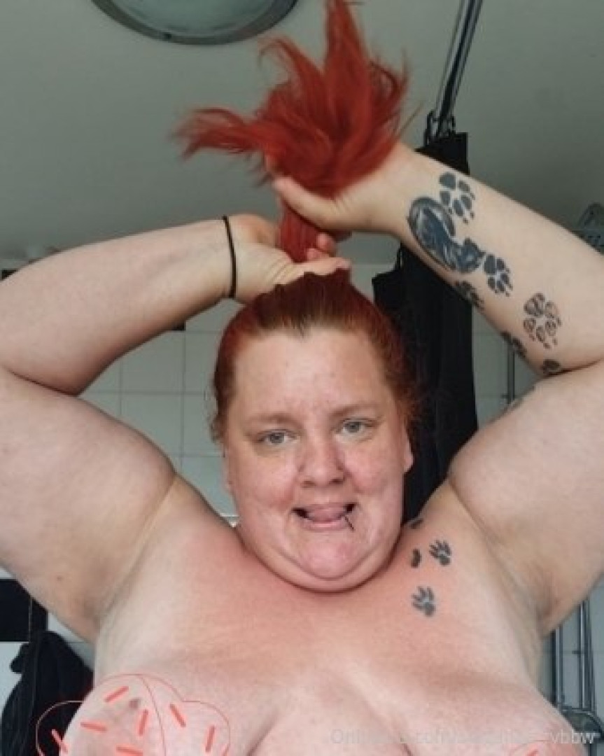 Photo by abigailbarrybbw published on November 20,2023 09:53:44 - BestThots