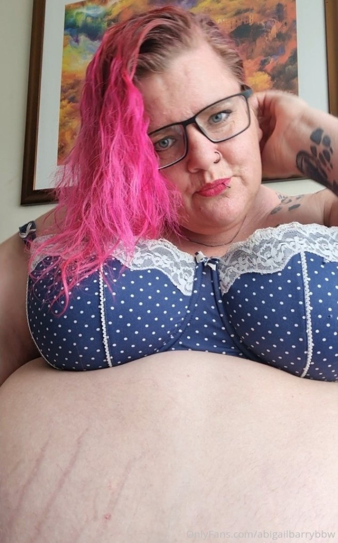 Photo by abigailbarrybbw published on November 20,2023 09:53:44 - BestThots