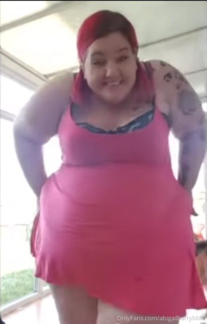 Photo by abigailbarrybbw published on November 20,2023 09:54:12 - BestThots