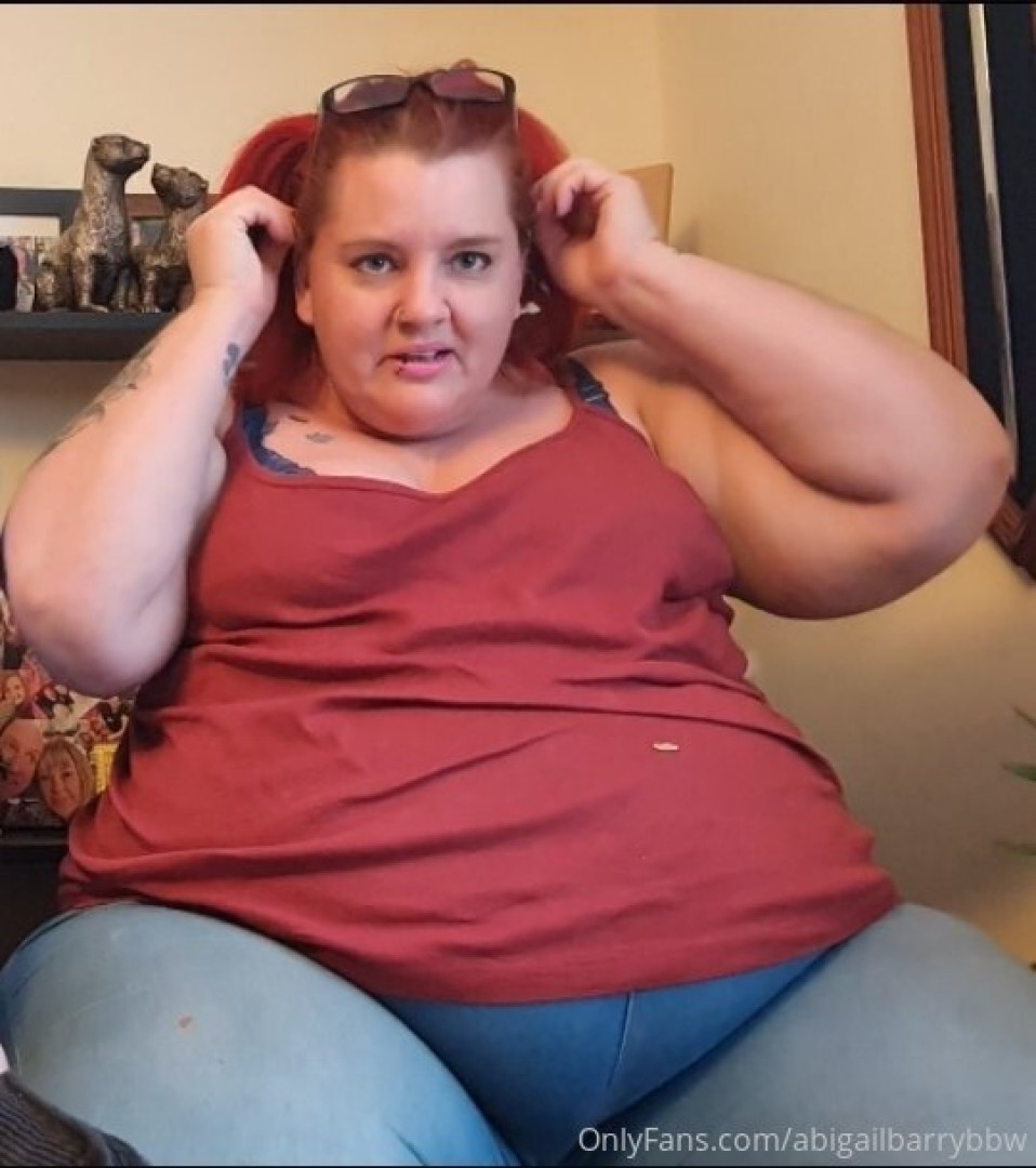 Photo by abigailbarrybbw published on November 20,2023 09:54:16 - BestThots