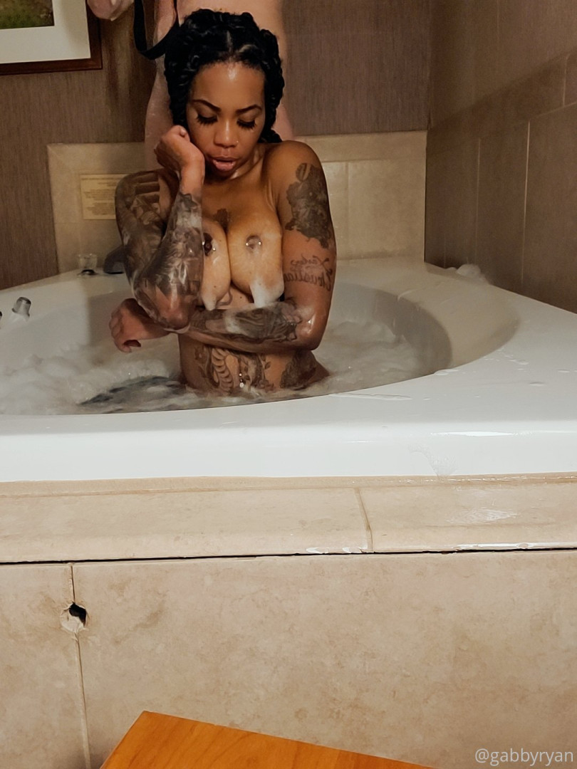 Photo by gabbyryan published on January 14,2024 09:50:50 - BestThots