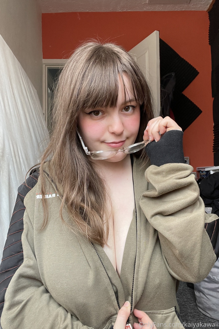 Photo by kaiyakawaii published on October 16,2023 20:21:08 - BestThots