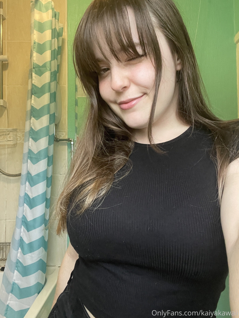 Photo by kaiyakawaii published on October 16,2023 20:21:39 - BestThots