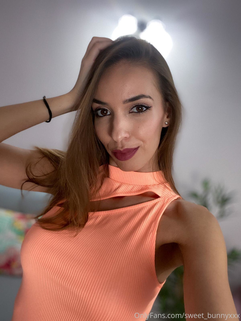 Photo by sweet_bunnyxxx published on August 6,2023 18:41:55 - BestThots