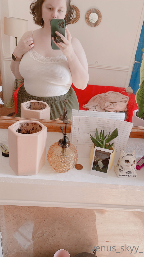 Photo by venus_skyy published on May 12,2023 20:20:44 - BestThots