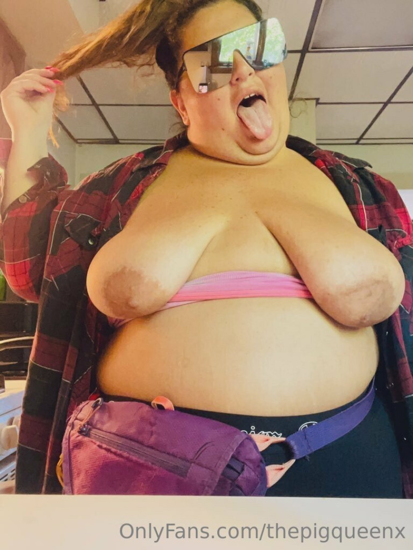 Photo by thepigqueenx published on July 2,2023 05:09:19 - BestThots