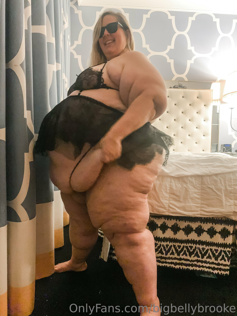 Photo by bigbellybrooke published on October 16,2023 23:39:13 - BestThots