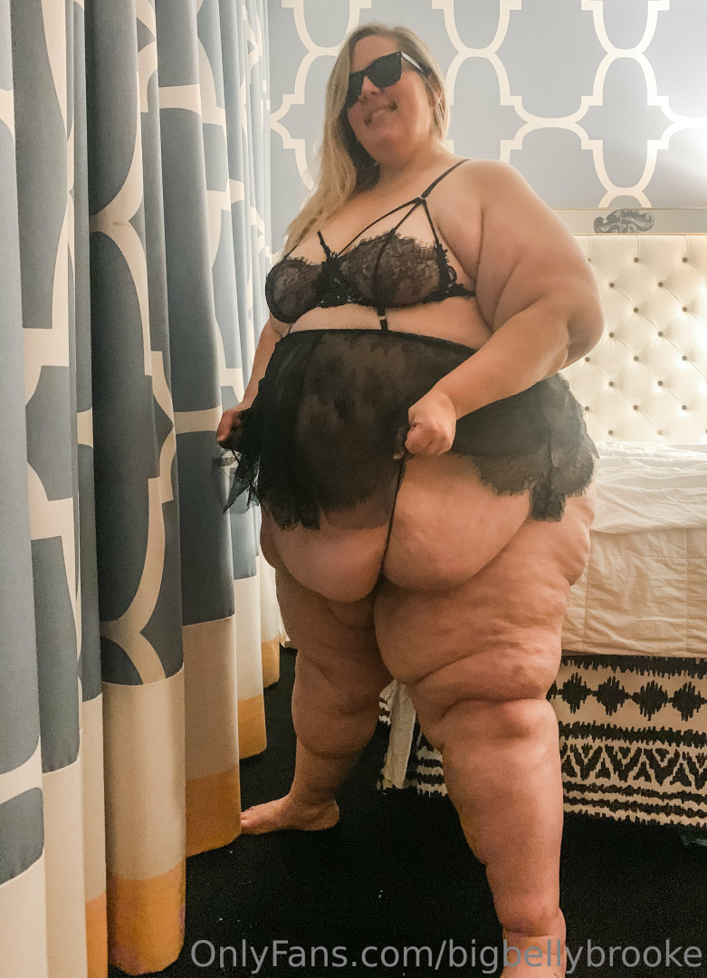 Photo by bigbellybrooke published on October 16,2023 23:39:56 - BestThots