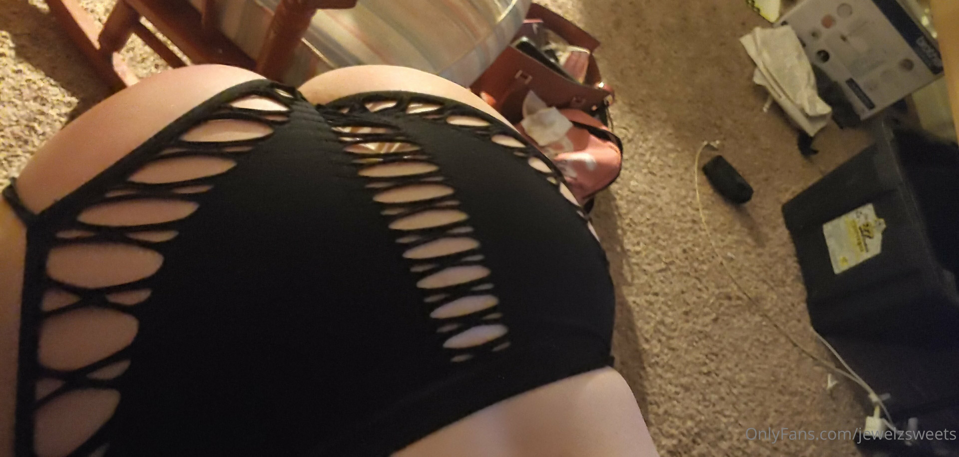 Photo by jewelzsweets published on June 18,2023 08:10:40 - BestThots