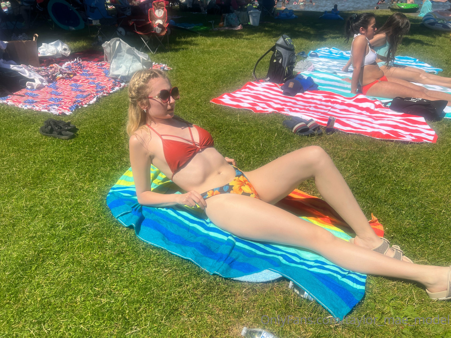 Photo by taylor_mae_model published on May 17,2023 08:49:14 - BestThots