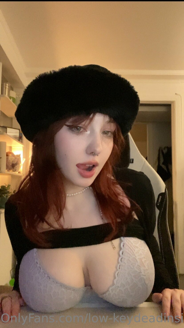 Photo by low-keydeadinside published on October 16,2023 22:03:46 - BestThots