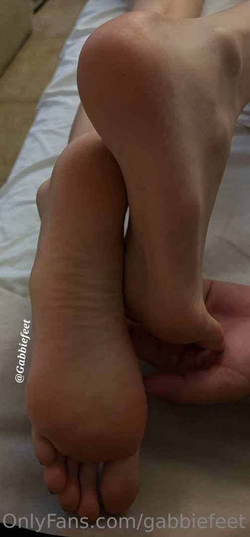 Photo by gabbiefeet published on July 31,2023 07:52:43 - BestThots